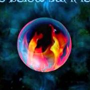 The lyrics DAYWALKER of 40 BELOW SUMMER is also present in the album Fire at zero gravity (2013)