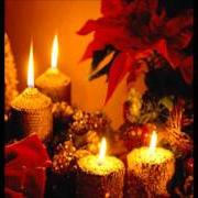 The lyrics CANDLELIGHT CAROL of MARY CHAPIN CARPENTER is also present in the album Come darkness, come light: twelve songs of christmas (2008)