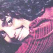 The lyrics LA COSTRUZIONE DI UN AMORE of MIA MARTINI is also present in the album Danza (1978)