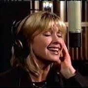 The lyrics PRECIOUS LOVE of OLIVIA NEWTON-JOHN is also present in the album Back with a heart (1998)