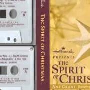 The lyrics JOY TO THE WORLD / FOR UNTO US A CHILD IS BORN of AMY GRANT is also present in the album Home for christmas (1992)