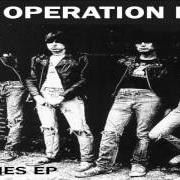 The lyrics GO MENTAL of OPERATION IVY is also present in the album Ramones (1987)