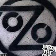 The lyrics EMBRACE THE CHAOS of OZOMATLI is also present in the album Embrace the chaos (2001)
