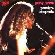 The lyrics RAGAZZO TRISTE of PATTY PRAVO is also present in the album Questione di cuore (1984)