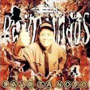 The lyrics I SAW YOU SAYING (THAT YOU SAY THAT YOU SAW) of RAIMUNDOS is also present in the album Lavô tá novo (1995)