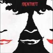 The lyrics NIENTE of RENATO ZERO is also present in the album Identikit (1984)