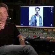 The lyrics PART OF ME of RICHARD MARX is also present in the album Emotional remains (2008)