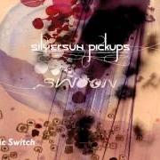 The lyrics SUBSTITUTION of SILVERSUN PICKUPS is also present in the album Swoon