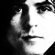 The lyrics CHILDREN OF THE REVOLUTION of T. REX is also present in the album Great hits (1973)