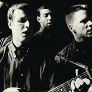 The lyrics HOOTENANNY SATURDAY NIGHT - (BONUS TRACK) of THE BROTHERS FOUR is also present in the album Sing of our times / the honey wind blows (1964)
