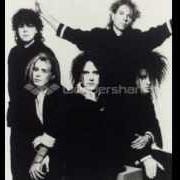 The lyrics WHY CAN'T I BE YOU? of THE CURE is also present in the album Greatest hits (2002)
