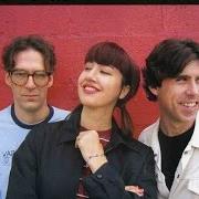 The lyrics FANCY GIRL of THE MUFFS is also present in the album Really really happy (2004)