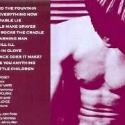 The lyrics PRETTY GIRLS MAKE GRAVES of THE SMITHS is also present in the album The smiths (1984)