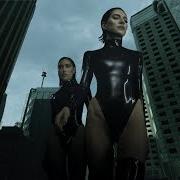 The lyrics MOVIE STAR of THE VERONICAS is also present in the album Human (2021)
