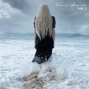 The lyrics ICE COLD HEART of VANESSA AMOROSI is also present in the album Volume 1 (2021)