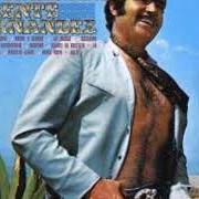 The lyrics LO MEJOR DE LA VIDA of VICENTE FERNANDEZ is also present in the album Ni en defensa propia (1970)