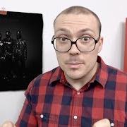 The lyrics TOO MANY THOUGHTS IN MY HEAD of WEEZER is also present in the album Weezer (the black album) (2019)