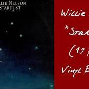 The lyrics BLUE SKIES of WILLIE NELSON is also present in the album Stardust (1978)