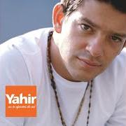 The lyrics LA PAZ DE TU SONRISA of YAHIR is also present in the album No te apartes de mi (2005)