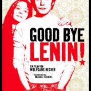 The lyrics FIRST RENDEZ-VOUS of YANN TIERSEN is also present in the album Goodbye lenin ! (2003)