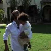 The lyrics FUTURE MAN, FUTURE LADY of ZIGGY MARLEY is also present in the album Family time (2009)