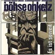The lyrics HAST DU SEHNSUCHT NACH DER NADEL of BÖHSE ONKELZ is also present in the album Es ist soweit (1990)