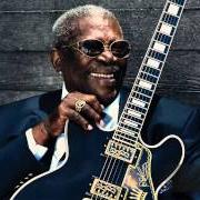 The lyrics BLUES MAN of B.B. KING is also present in the album Blues on the bayou (1998)