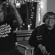 The lyrics BROTHERS AND SISTERS of MAVIS STAPLES is also present in the album We get by (2019)