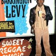 The lyrics DANCES ARE CHANGES of BARRINGTON LEVY is also present in the album Reggae anthology. sweet reggae music (2012)