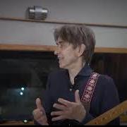 The lyrics DIFFERENT FOLKS of ERIC JOHNSON is also present in the album Ej, vol. 2 (2020)