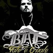 The lyrics TOP CLASS of BAT is also present in the album Tale e quale (2013)