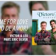 The lyrics ESCURIDÃO ILUMINADA of VICTOR & LEO is also present in the album Duetos (2016)