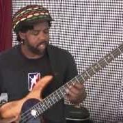 The lyrics URBAN TURBAN of VICTOR WOOTEN is also present in the album Yin-yang - disc 1 (1999)