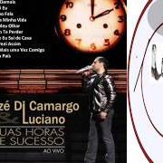 The lyrics NO DIA EM QUE SAÍ DE CASA of ZEZÉ DI CAMARGO & LUCIANO is also present in the album 2 horas de sucesso (ao vivo) (2018)