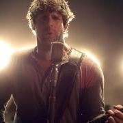 The lyrics WINGMAN of BILLY CURRINGTON is also present in the album We are tonight (2013)