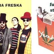 The lyrics COI TENPI CHE CORE of PITURA FRESKA is also present in the album Yeah (1995)