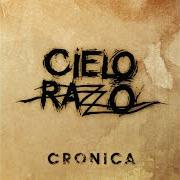 The lyrics LUNA of CIELO RAZZO is also present in the album Crónica (2012)