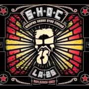 The lyrics SUCIO SHERIF of LA 25 is also present in the album Shoc (2010)