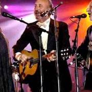 The lyrics IF I HAD A HAMMER of PETER, PAUL & MARY is also present in the album The very best of peter, paul & mary (2005)