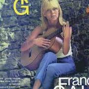 The lyrics LA GROUPIE DU PIANISTE of FRANCE GALL is also present in the album Quand on est ensemble (2005)