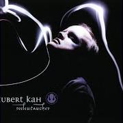 The lyrics ALLES KLINGT of HUBERT KAH is also present in the album Willkommen im leben (2014)