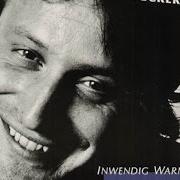 The lyrics INWENDIG WARM of KONSTANTIN WECKER is also present in the album Inwendig warm (1984)