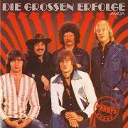 The lyrics ERINNERUNG of PUHDYS is also present in the album Die grossen erfolge (1977)