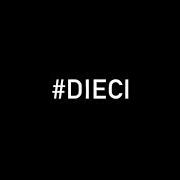 The lyrics DANNATA DISTANZA of VALERIO SCANU is also present in the album Dieci (2018)