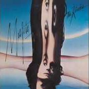The lyrics LIVE LIFE - (U.S. SINGLE MIX) of THE KINKS is also present in the album Misfits (1978)