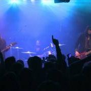 The lyrics IMPOSSIBLE of BAND OF SKULLS is also present in the album Live at brixton (2013)