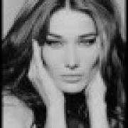 The lyrics YOU BELONG TO ME of CARLA BRUNI is also present in the album Comme si de rien n'était