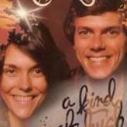 The lyrics YOU of THE CARPENTERS is also present in the album A kind of hush (1976)