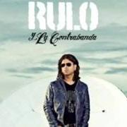 The lyrics A PUNTO DE COLAPSAR of RULO Y LA CONTRABANDA is also present in the album Especies en extinción (2012)