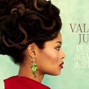 The lyrics YOU CAN'T BE TOLD of VALERIE JUNE is also present in the album Pushin' against a stone (2013)